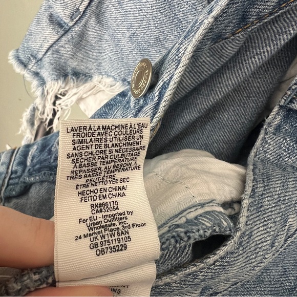 We the Free Loving Good Vibrations Frayed Denim Shorts - Picture 8 of 10